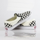 CLASSIC SLIP-ON SCHUH SCHWARZ / WEISS / WEISS