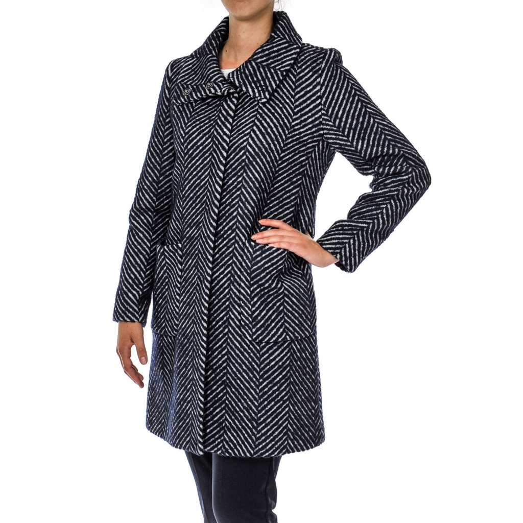 Emme Marella - Cappotto tessuto chevron NAVY - Giacche e ... Emme Marella - Cappotto tessuto chevron NAVY - Giacche e ...