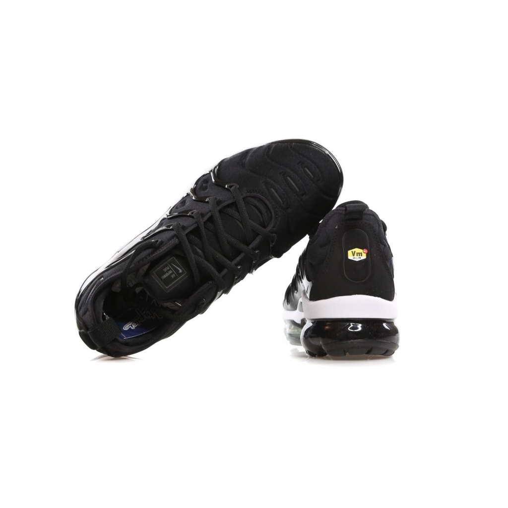 vapormax plus black anthracite white
