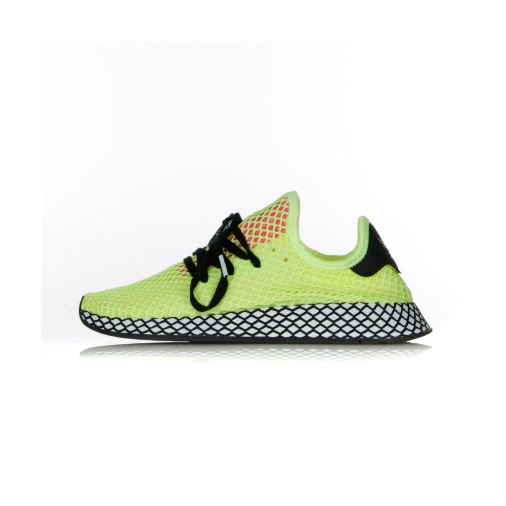 deerupt runner shoes shock pink