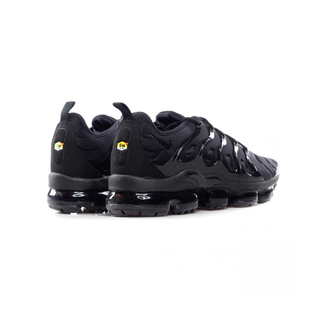 SCARPA BASSA AIR VAPORMAX PLUS BLACK/BLACK/DARK GREY