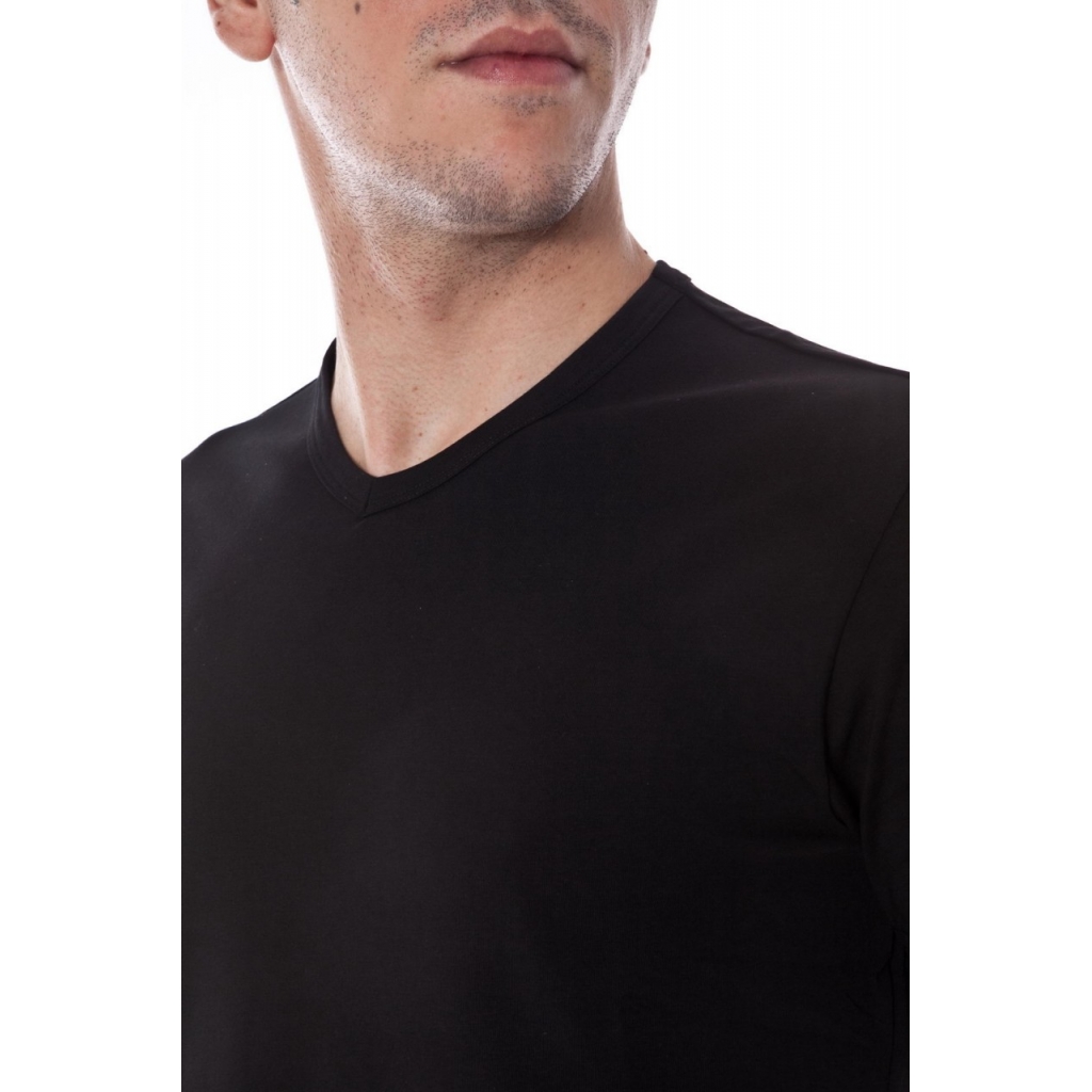 T-SHIRT MAGLIA FILE NERO