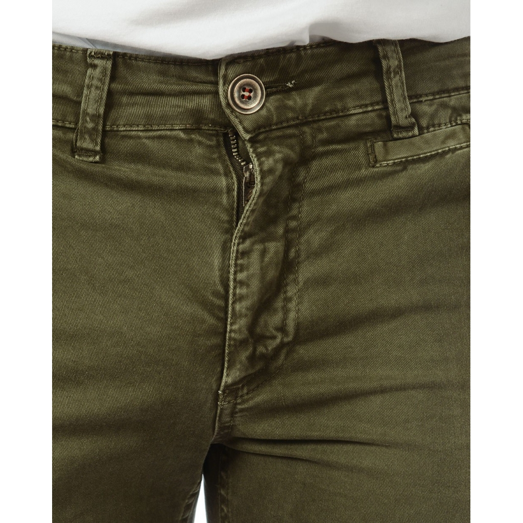 PANTALONI VERDE