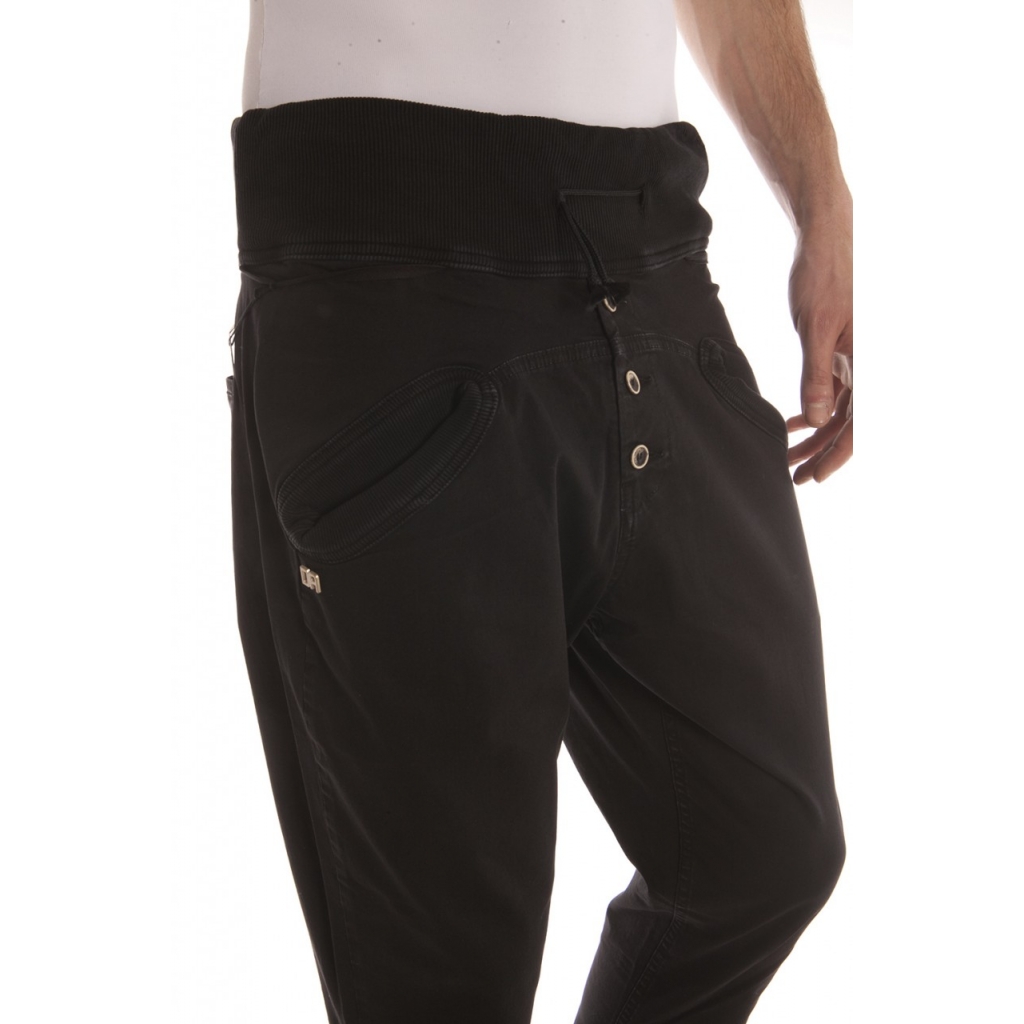 PANTALONI NERO