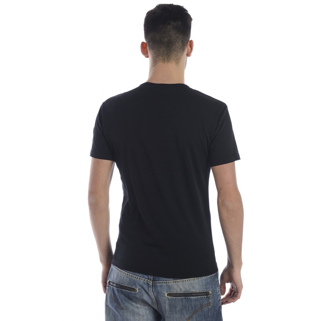 T-SHIRT MAGLIA UN TASCHINO E UNA POCHE NERO