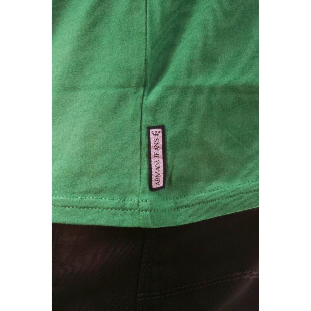 T-SHIRT VERDE