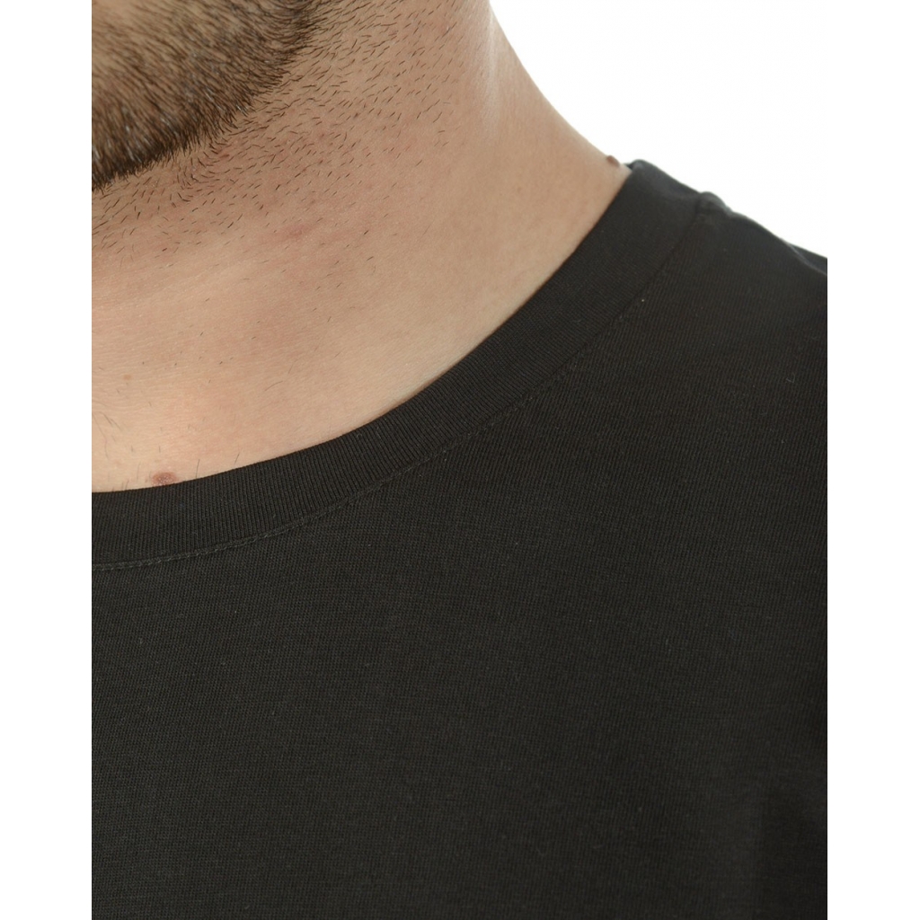 T-SHIRT NERO