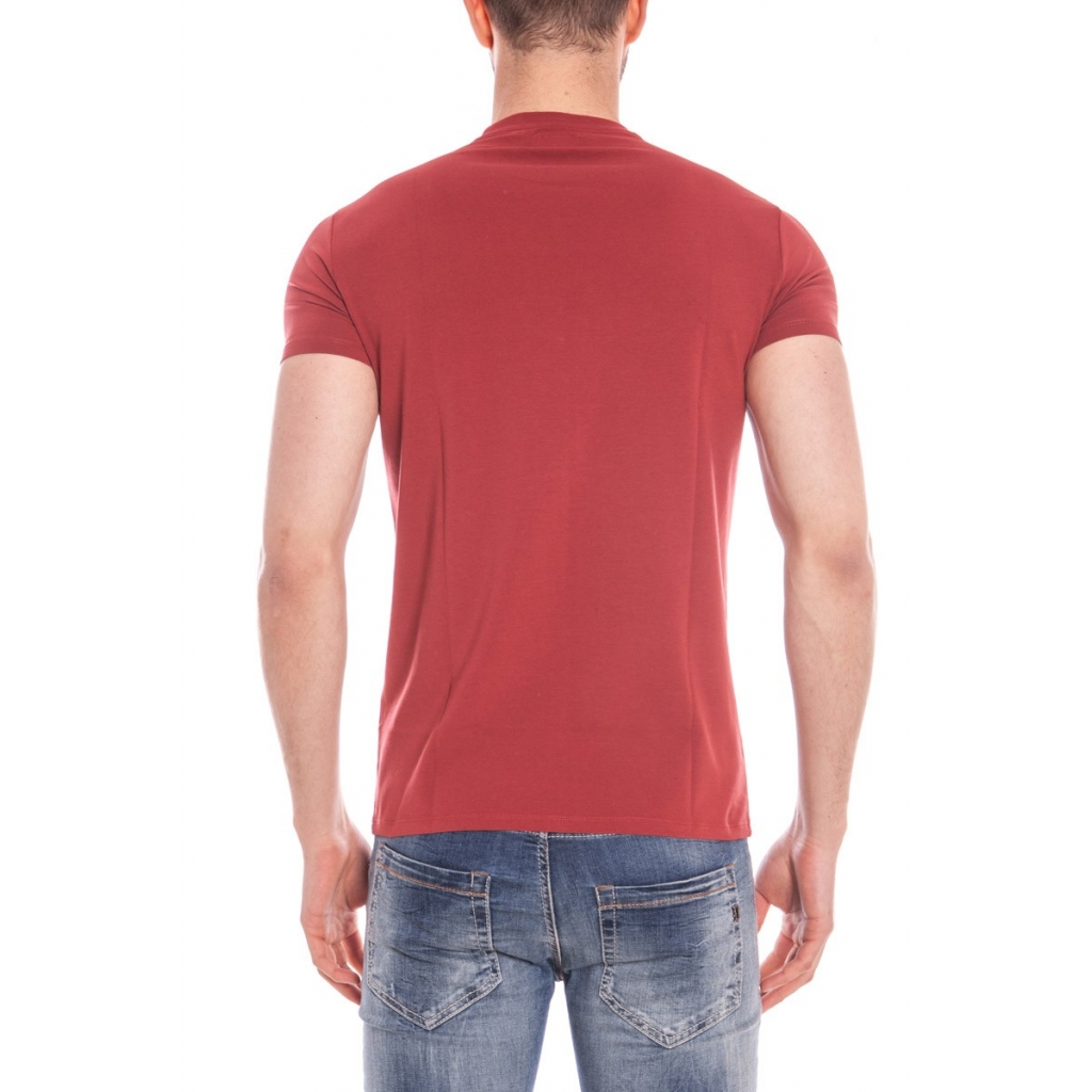 T-SHIRT ROSSO