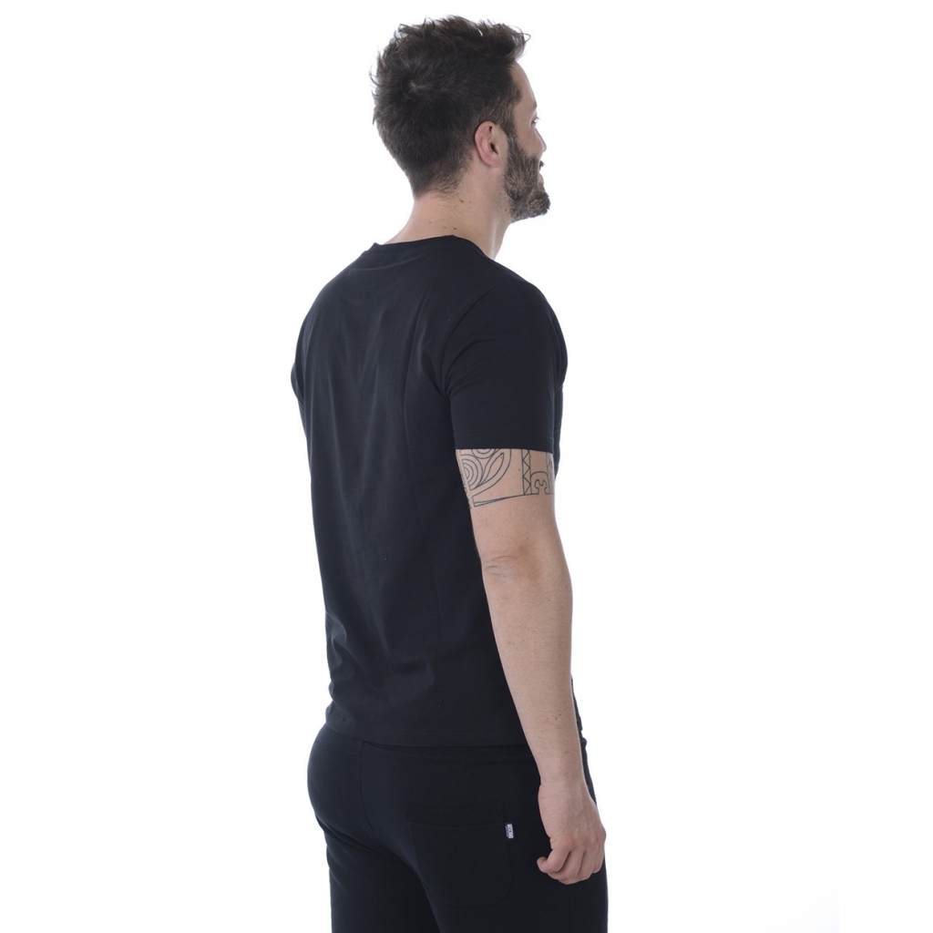 T-SHIRT NERO