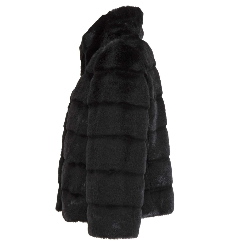 Short faux fur coat with 3/4 sleeve 0700NERO | Bowdoo.com