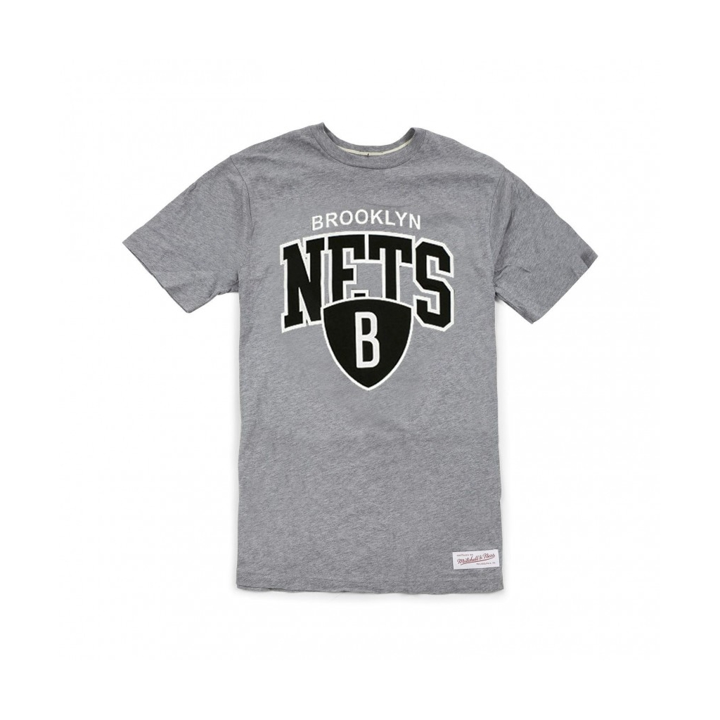 MAGLIETTA BROOKLYN NETS TEAM ARCH TRADITIONAL TEE GRIGIO SCURO MELANGE