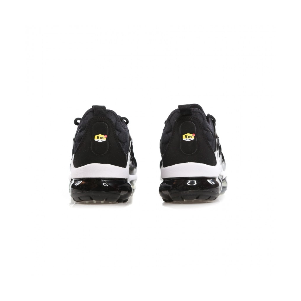 white and black vapor max plus