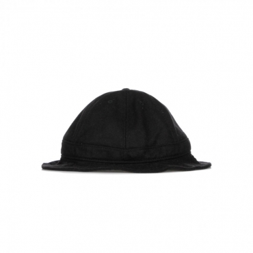 CAPPELLO DA PESCATORE NE HERITAGE ICON EXPLORER BUCKET NEW ERA BLACK/WHITE