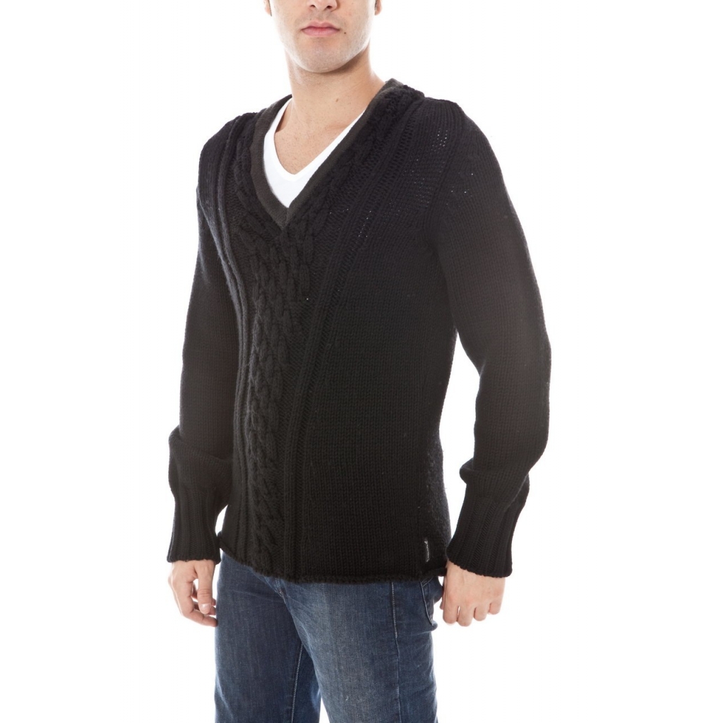 MAGLIONE NERO