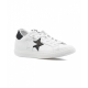 Sneakers con logo a stella bianco