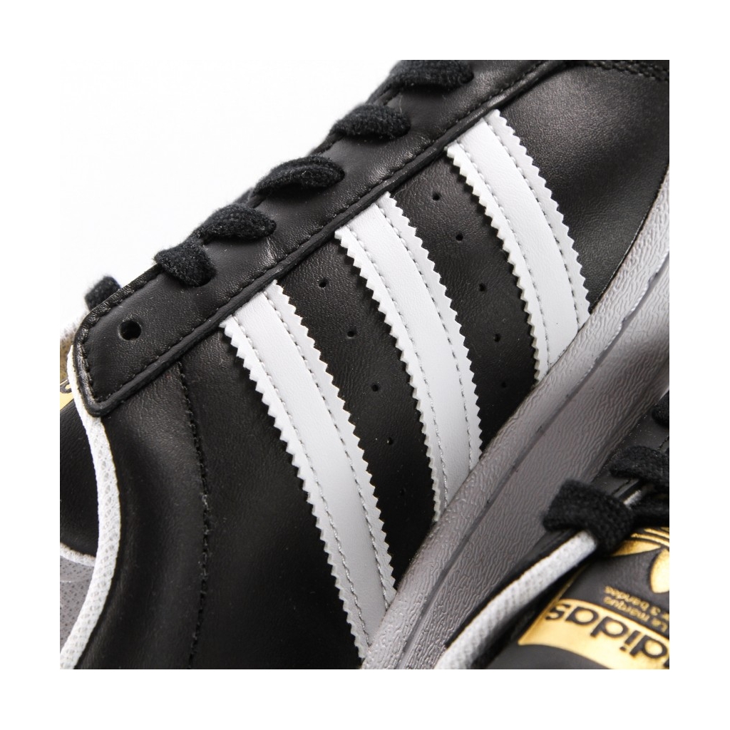 scarpa bassa uomo superstar CORE BLACK/CLOUD WHITE/GOLD METALLIC