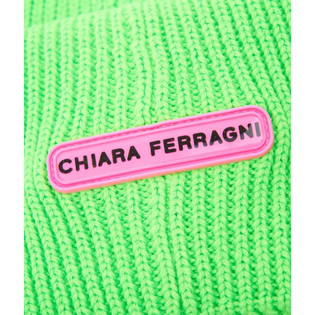 Beanie con logo patch verde