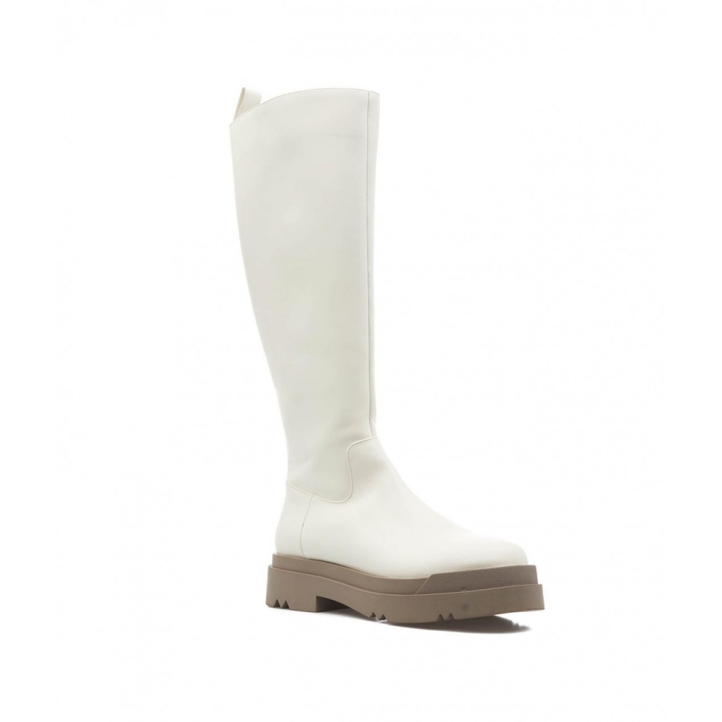 Jo loves boots 2025