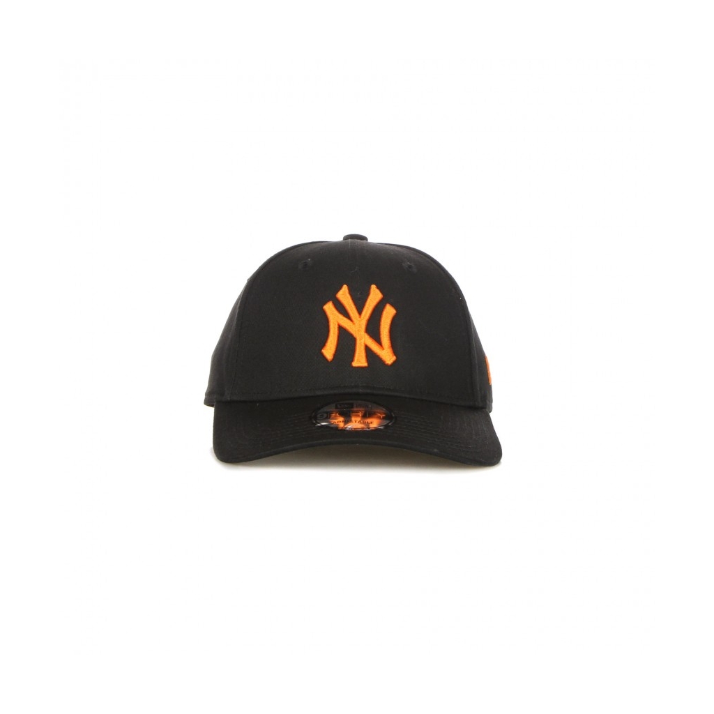 cappellino visiera curva uomo mlb league essential 940 neyyan BLACK/DARK ORANGE