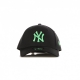 cappellino visiera curva uomo mlb league essential 940 neyyan BLACK/IRIDESCENT LIGHT GREEN