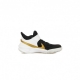 scarpa bassa ragazzo team hustle d 10 gs BLACK/METALLIC GOLD/WHITE/PHOTON DUST