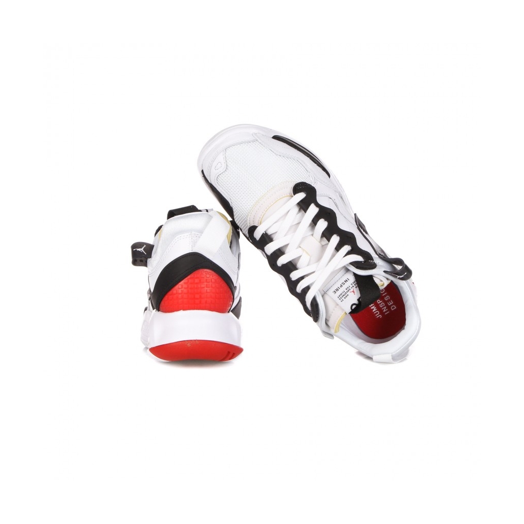 scarpa bassa uomo jordan ma2 WHITE/BLACK/UNIVERSITY RED/LT SMOKE GREY