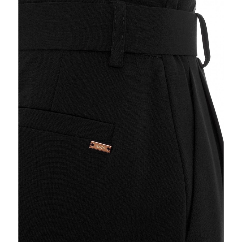 Pantalone con pieghe nero