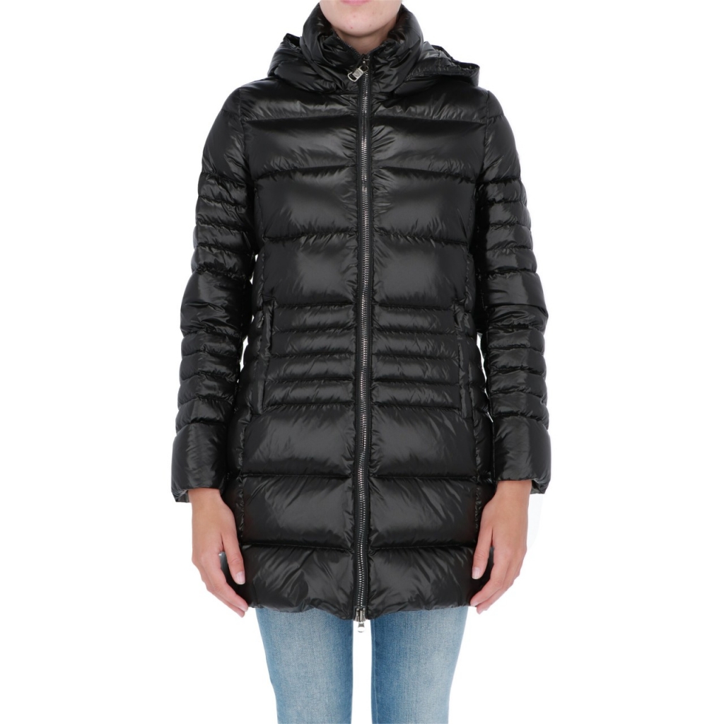 Colmar nero on sale con cappuccio
