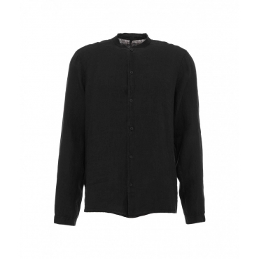 Camicia in lino nero