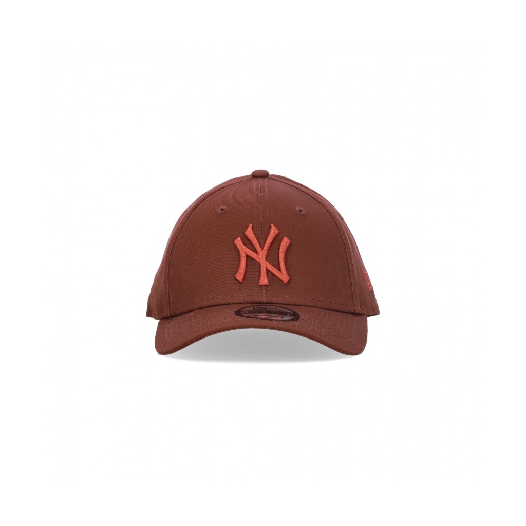 cappellino visiera curva uomo mlb league essential 940 neyyan BRICK RED/RUST