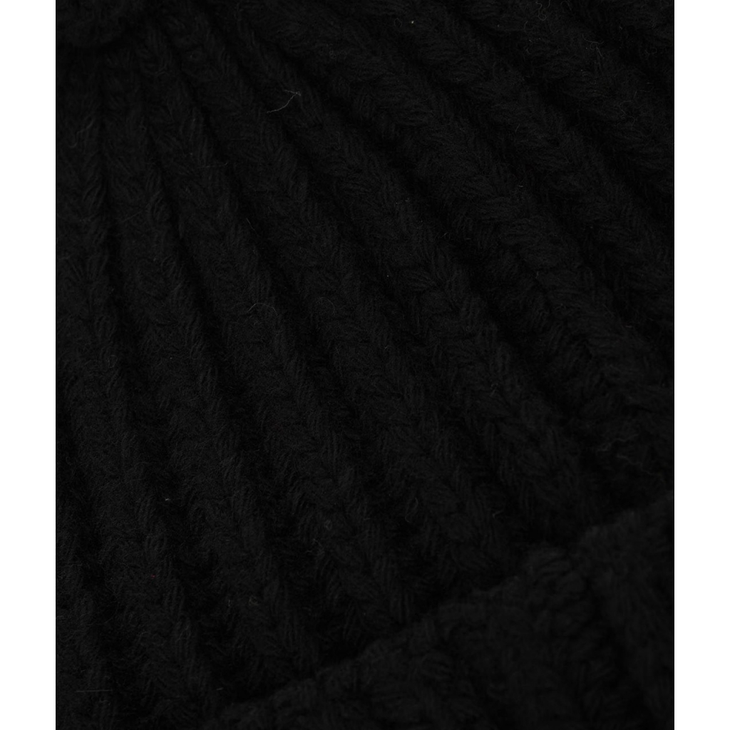 Beanie in maglia con pompon nero