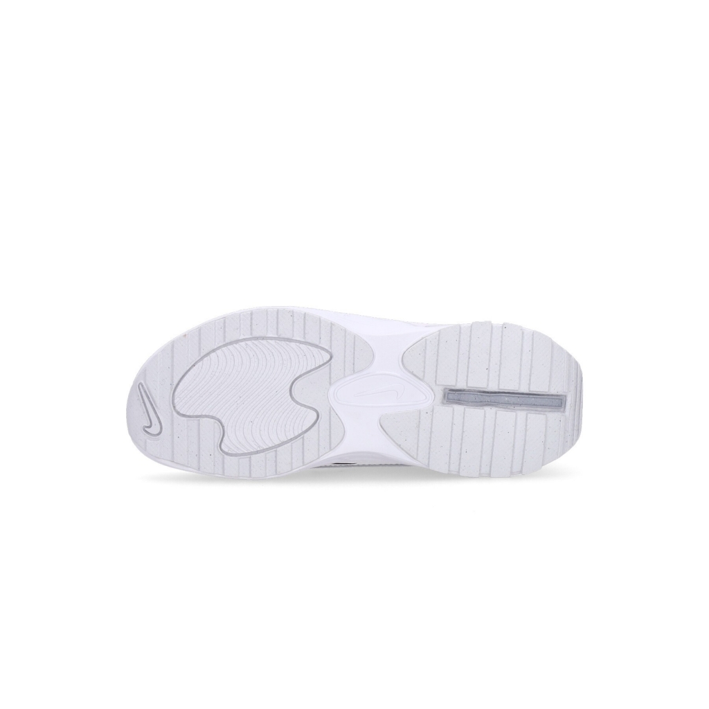 Nike air max advantage white deals