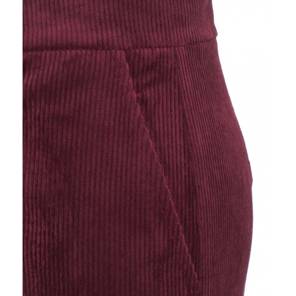 Pantaloni svasati King in velluto a coste bordeaux
