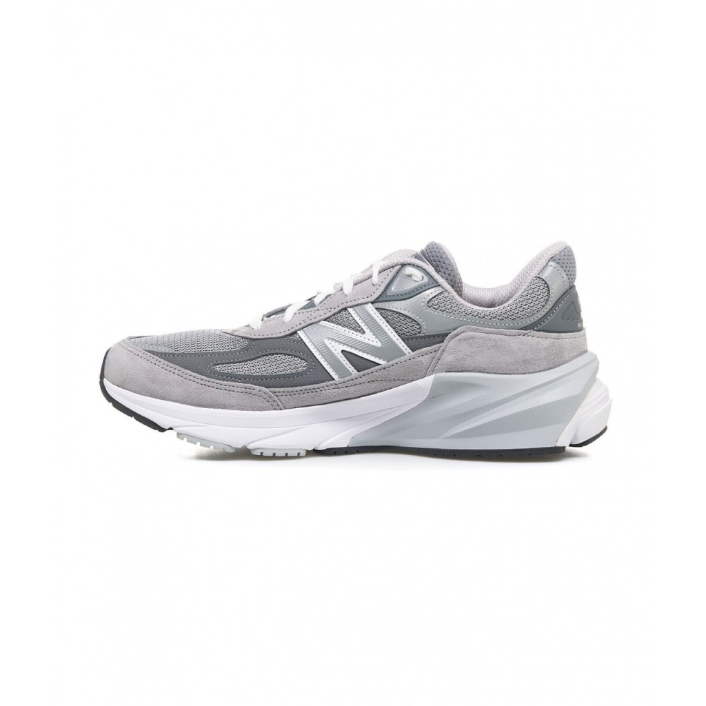 Sneakers 990v6 grigio chiaro