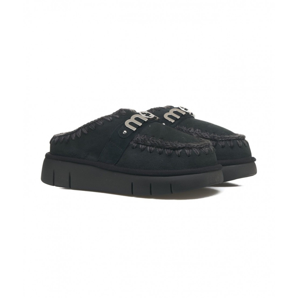 Slides con logo in metallo nero