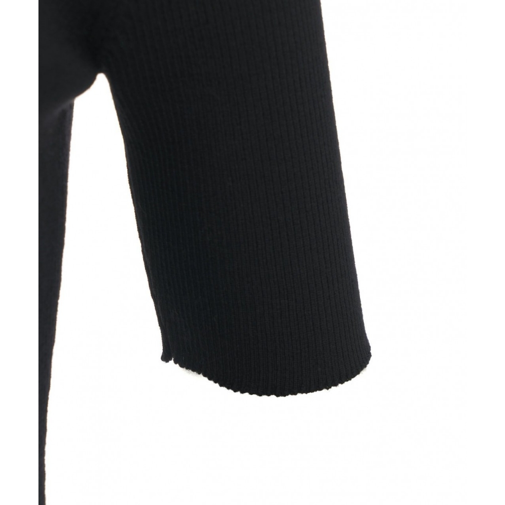 Abito in lana vergine a maglia nero