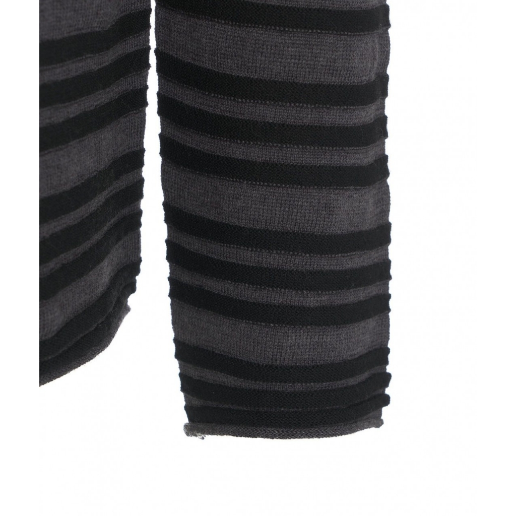 Maglione in lana vergine grigio scuro