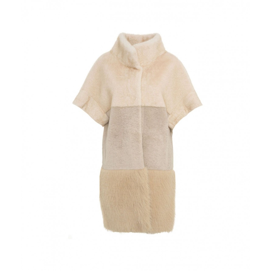 Cappotto in pelliccia sintetica beige