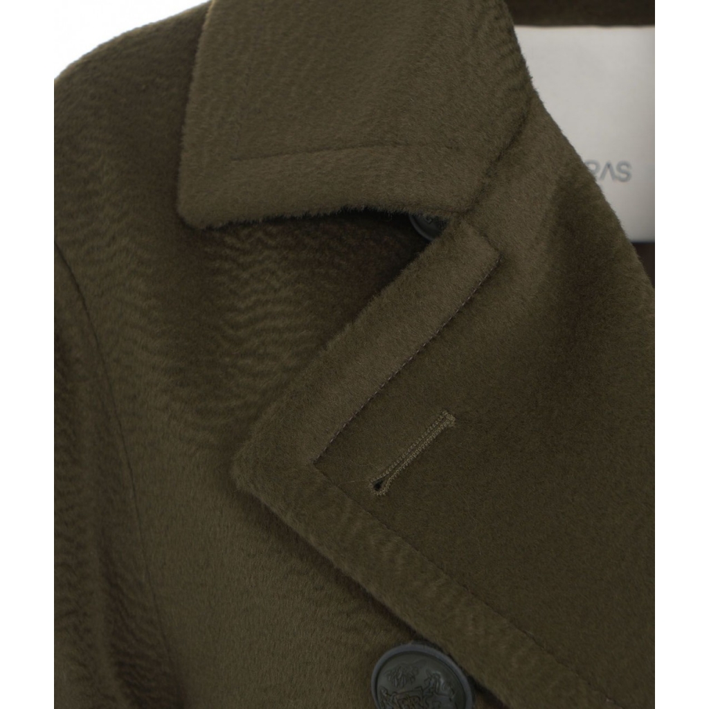 Cappotto in lana vergine verde