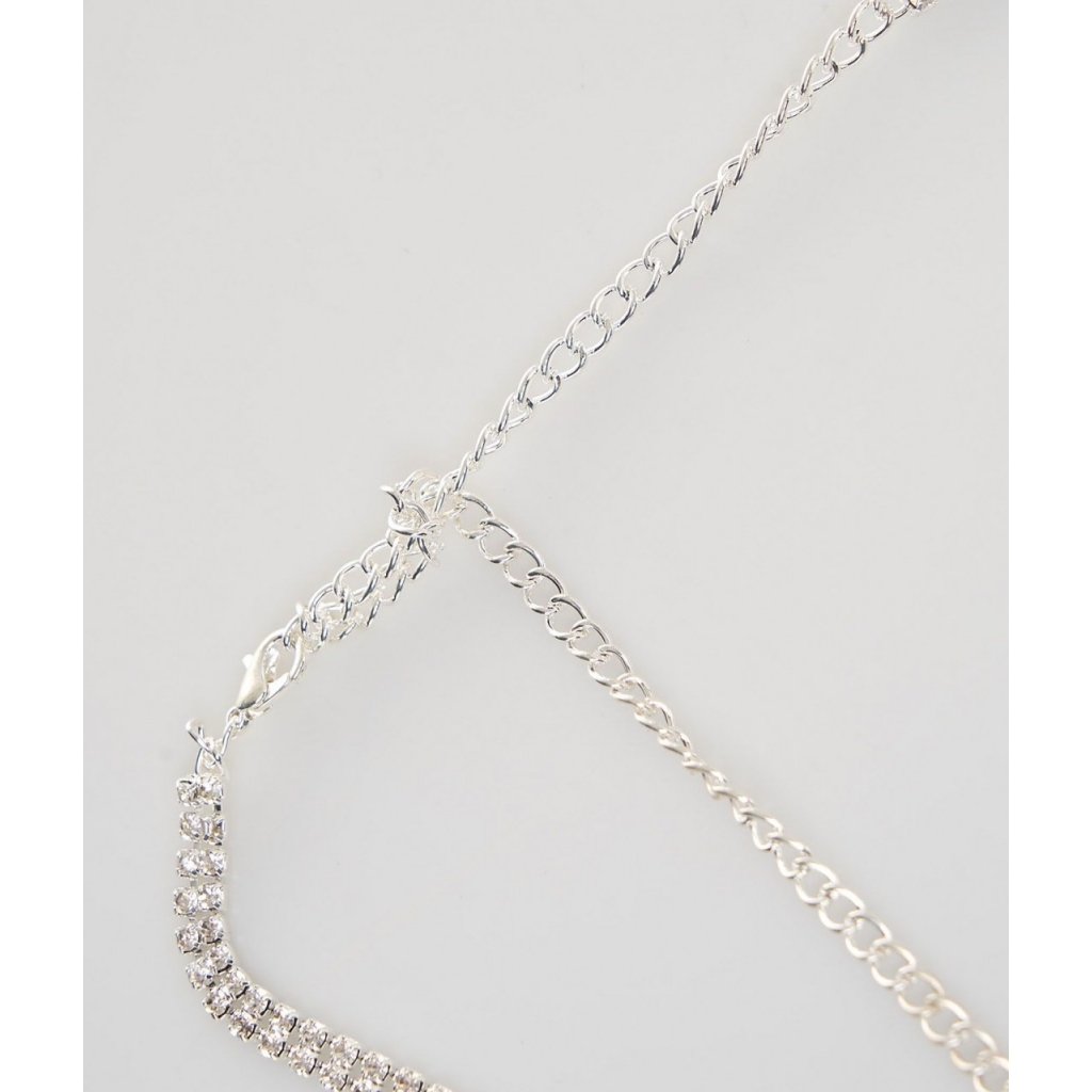 Collana lunga con strass argento