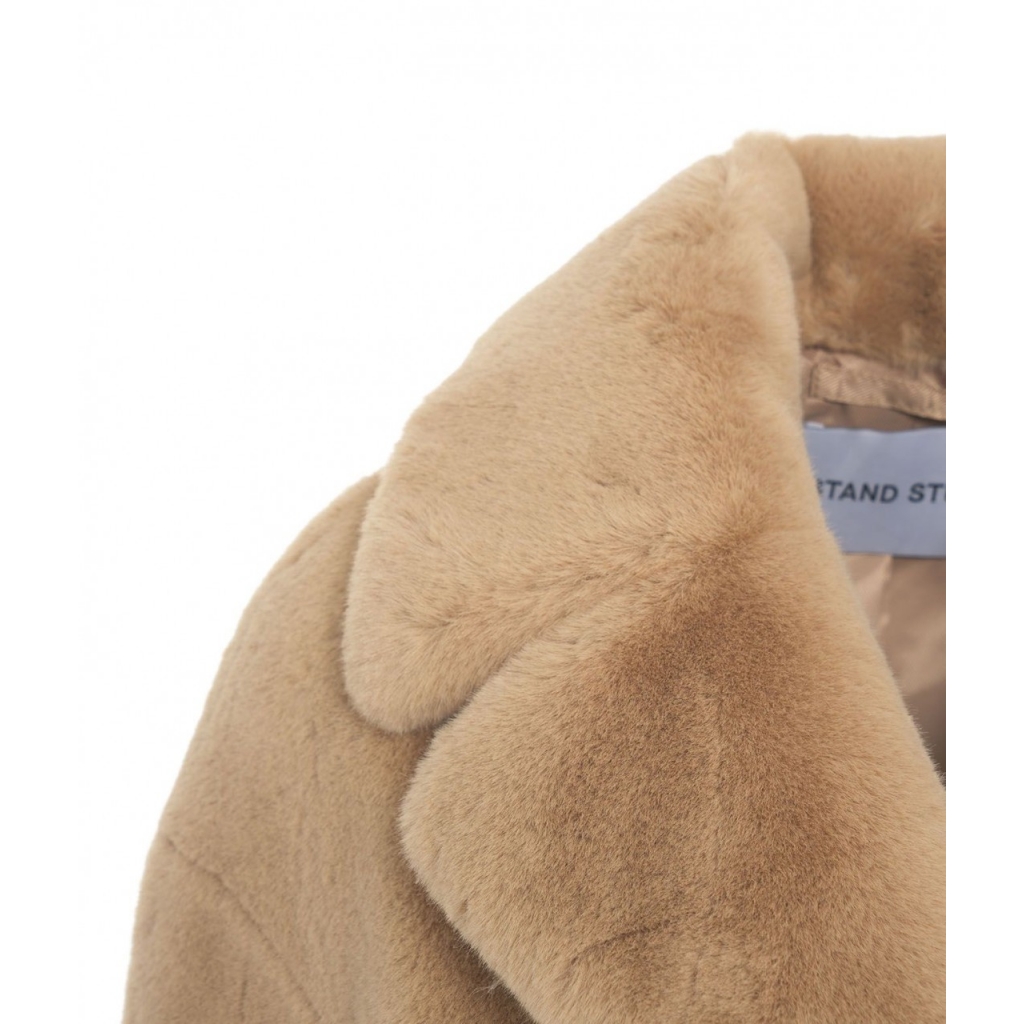 Cappotto in eco pelliccia Camille Cocoon beige