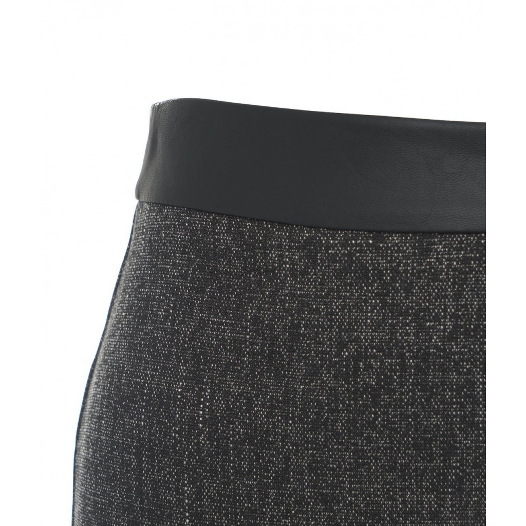 Minigonna con pieghe nero