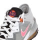 scarpa basket ragazzo lebron xviii low bugs vs marvin gs LT SMOKE GREY/SUNSET PULSE/BLACK/WHITE