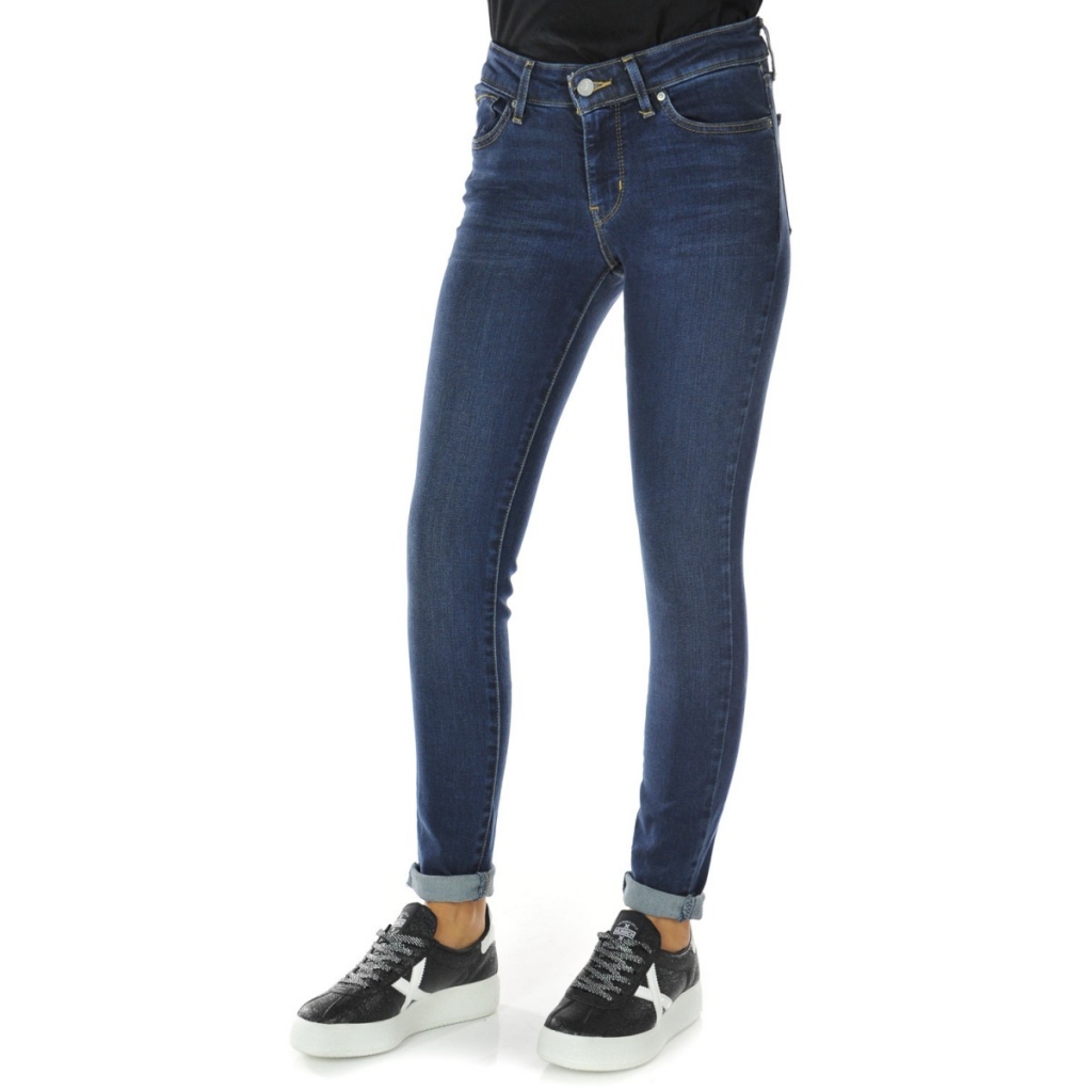 levis donna martin